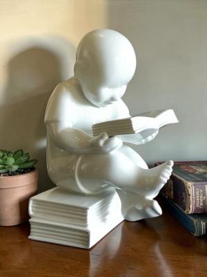 AYLA TURAN - Bookworm